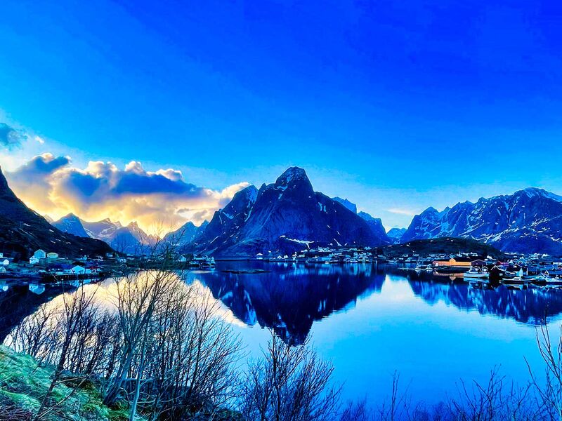 Blaue Stunde in Reine